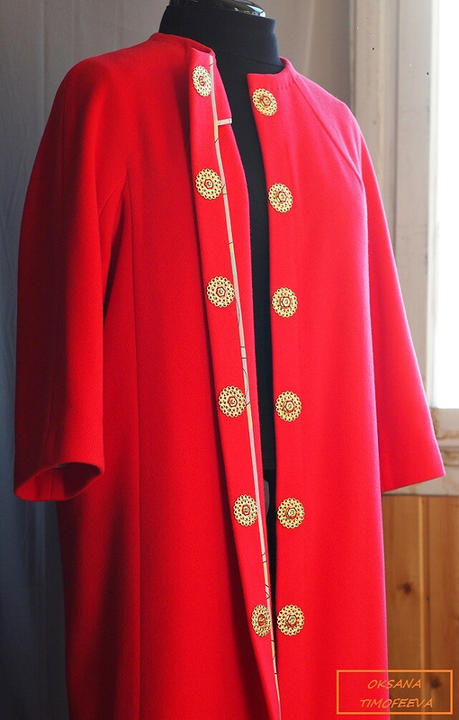 Пальто от Akatava