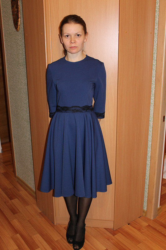 Платье с кружевной отделкой от АлинаИванова