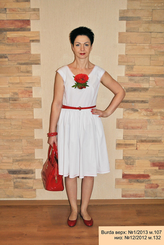 Летнее белое платье с цветком от Оксана Рубанова