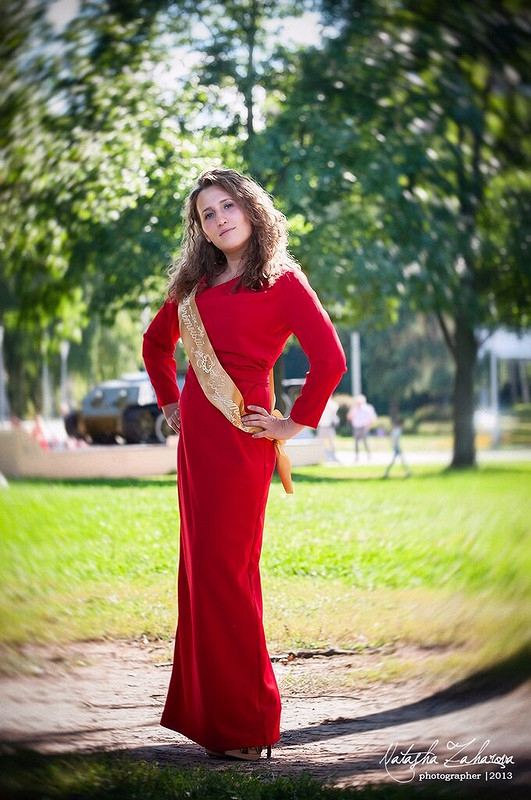 Красное платье для подружки невесты от ironirin