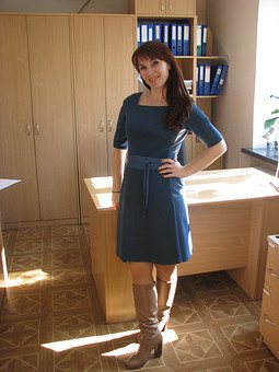 Синее платье