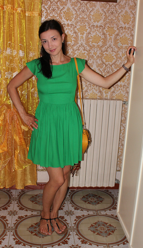 зеленое платье от Ksusha