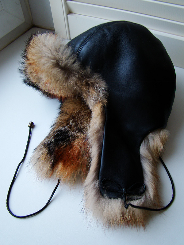 Мех и кожа - что может быть лучше для зимней шапки? от keygen