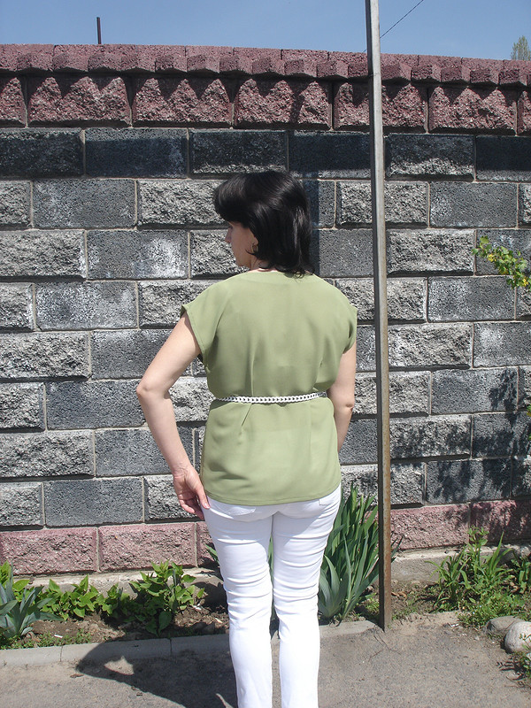 Зелененькая блузка от Nikolina