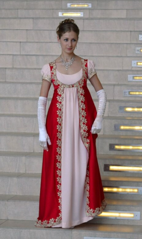 Ампирное платье от Korf
