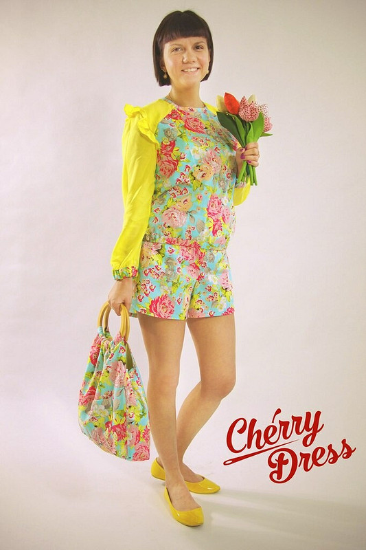 Кофта с рюшами, шортики и сумка от Nina-Cherry