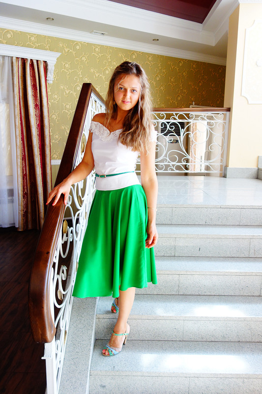 Мое зеленое солнце и топ от OLGA RYCHKOVA