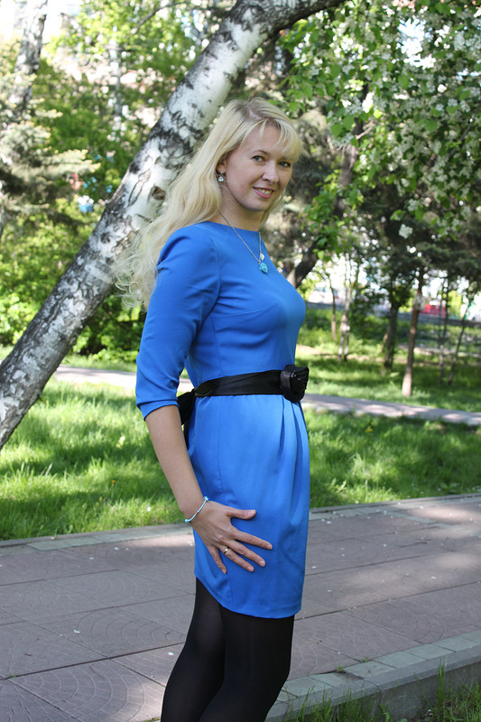 Синее платье от Serna