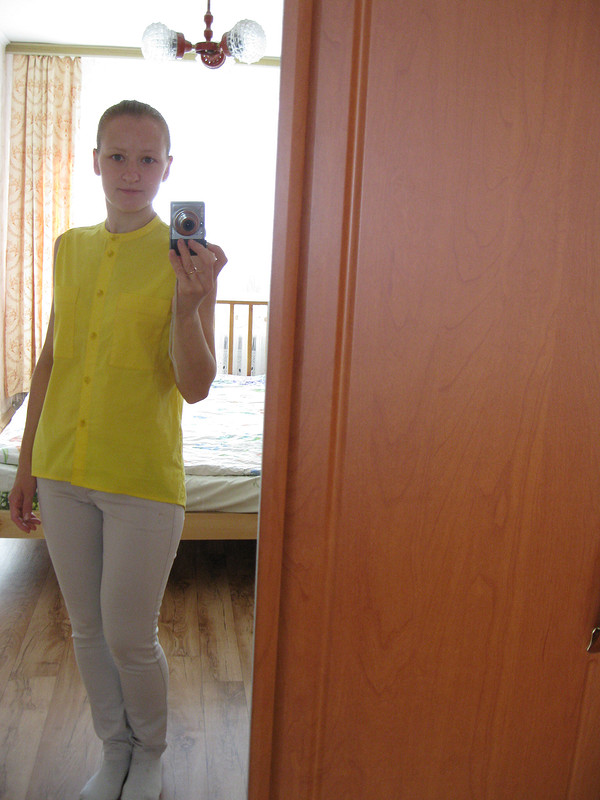 Желтая блуза без рукавов от Ольга Б.