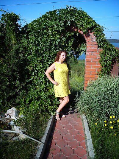 Желтое платье от Linda z
