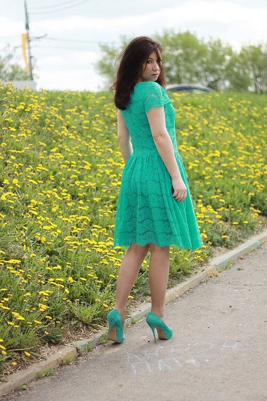Платье, лягушка..или зеленое кружево :) от Serjossv