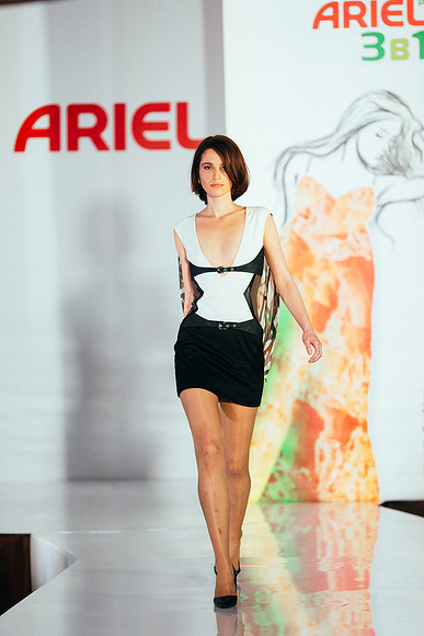 Модный показ Ariel