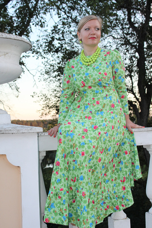 влюбленная в русское платье от Taormina