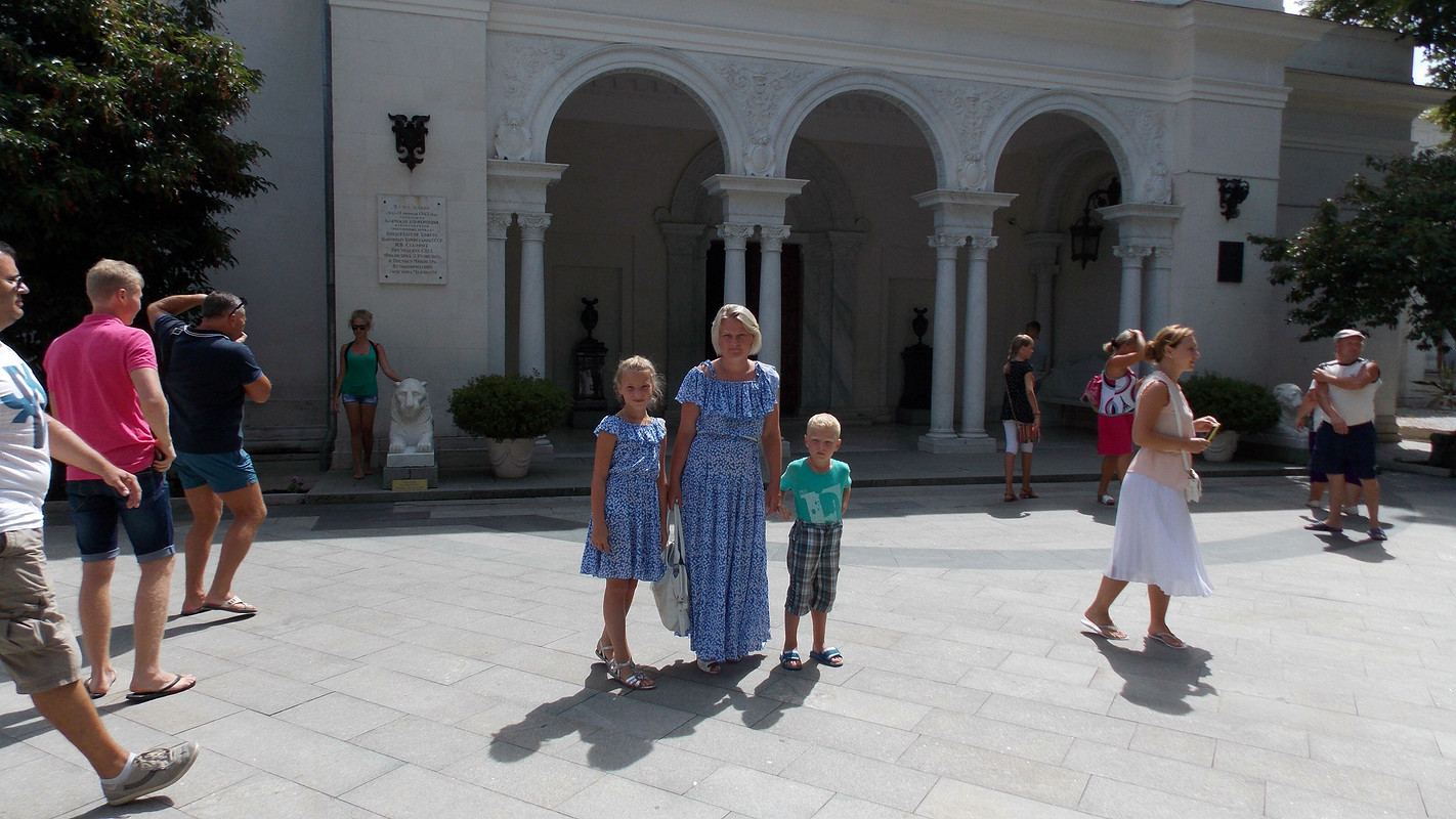 Family look в Ливадийском дворце от polina75
