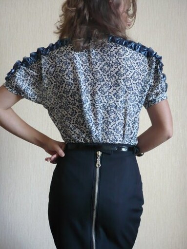 Скромная блузка с модным шиком от Вита Смелая