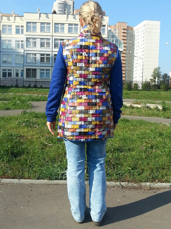 Яркая куртка на осень от Ksenia-Forester