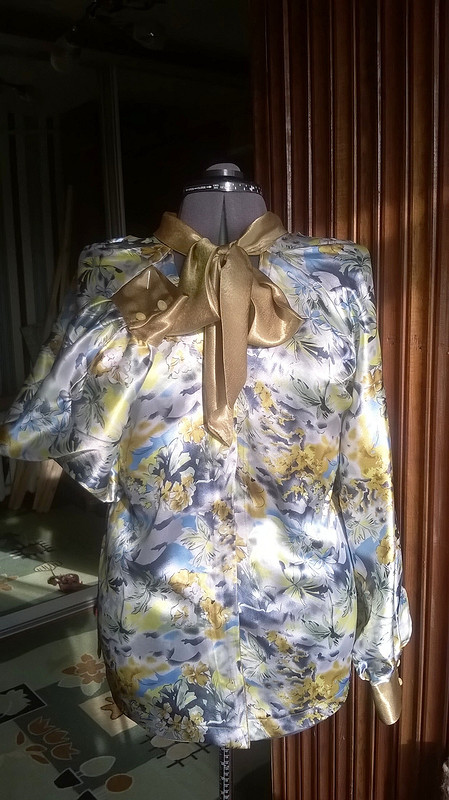 Блуза с бантом от Шуршик