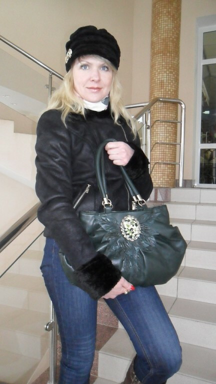 Зеленая сумка из натуральной кожи от Lyubov  Komissarova
