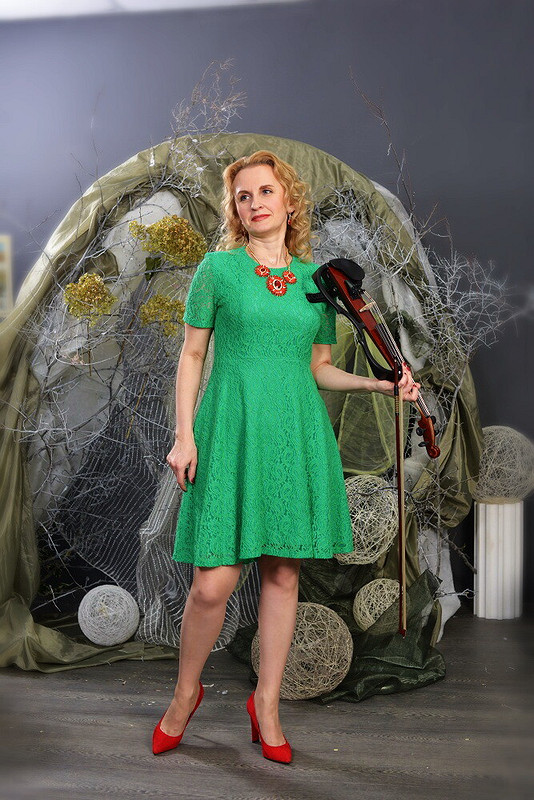 Зелёное платье от Юлия Прокофьева