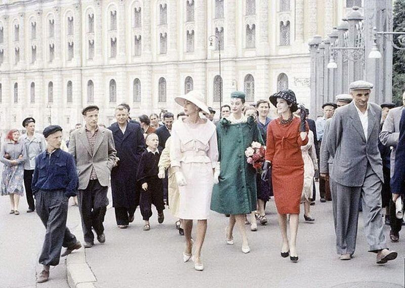 Флешмоб «Шелковый путь или Dior - 55 лет спустя» от @svetlatelier