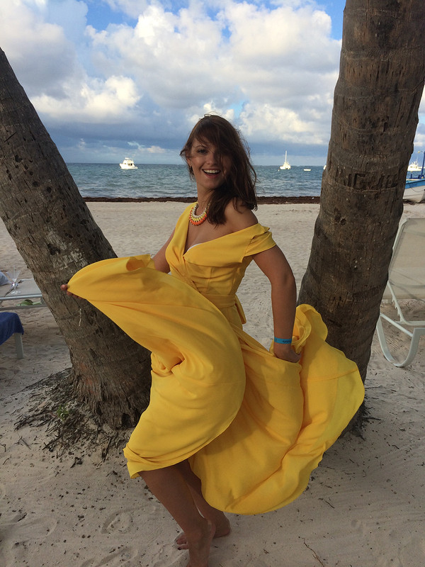«Солнечное платье для солнечной Доминиканы» от IrinaMIV