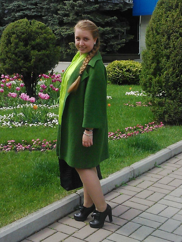 Зеленое пальто от KaterinaOlegovna
