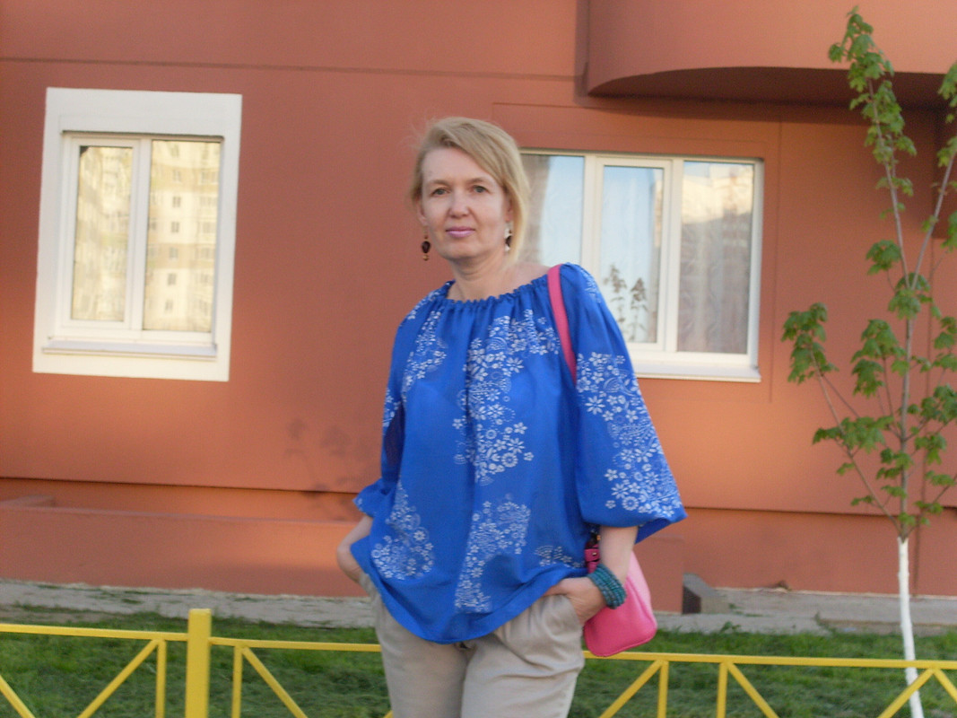 Васильковая блузка от Лариса Тишакова