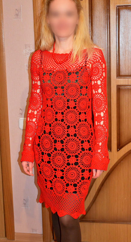 Красное вязаное платье от TimIriska