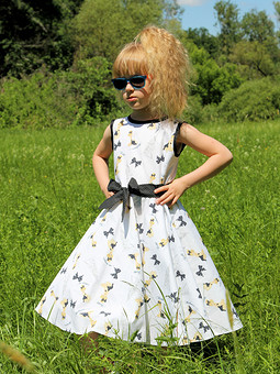 Работа с названием Детское платье в стиле 50-х