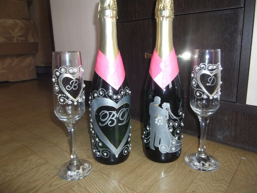 Свадебные бокалы под шампанское 