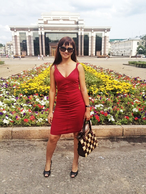Красное платье от Vikk_Torri