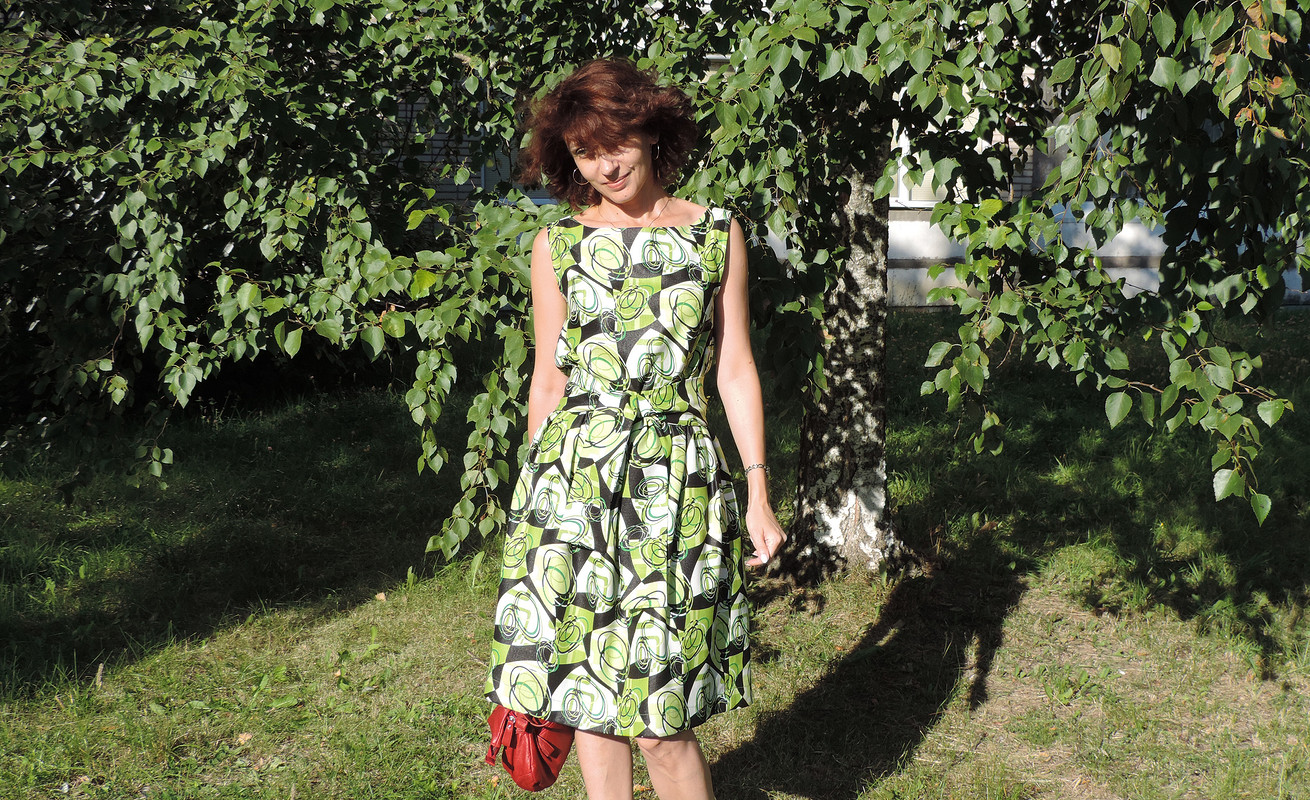 Платье. Зелёное. По любимой выкройке от julia.golubkova