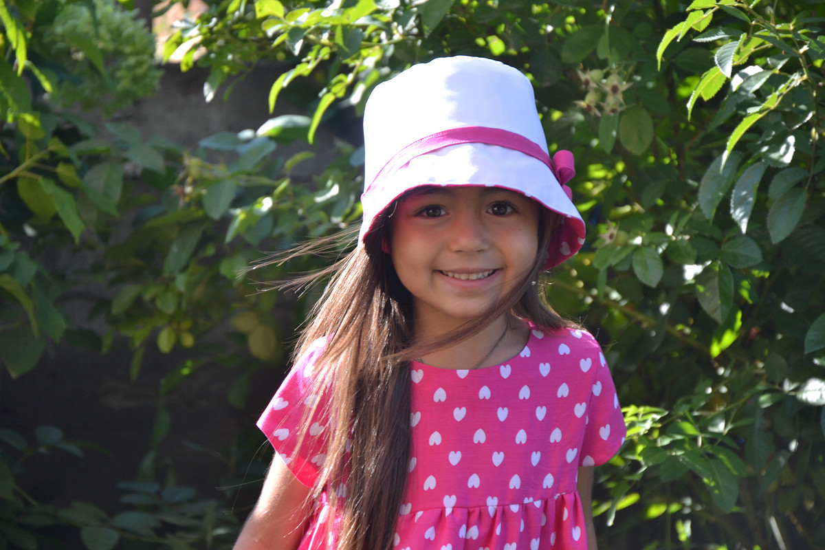 Шляпка и платье для доченьки от Lizanika