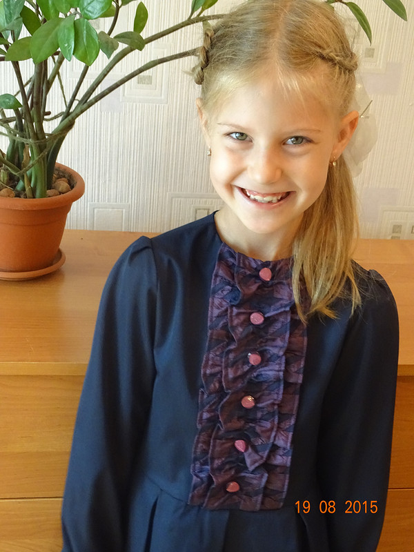 Школьный гардероб: платья с длинным рукавом от Мелания