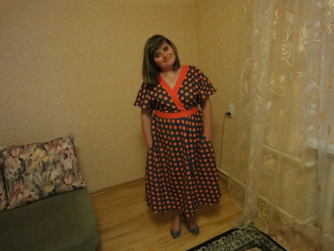 Соблазнительное платье в горошек от Natalia_Koreshkova