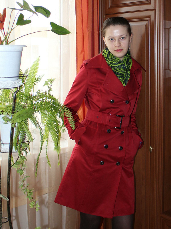 Пальто в стиле Burberry от Oliana
