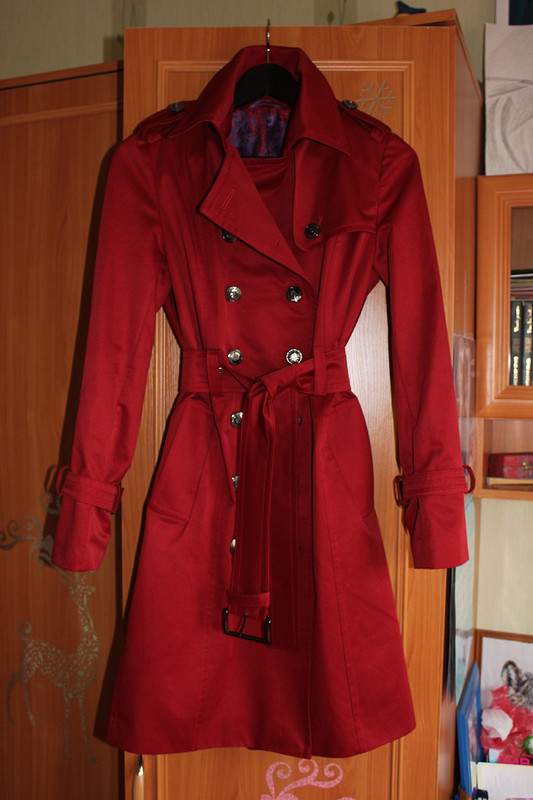 Пальто в стиле Burberry от Oliana