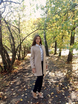 Осеннее пальто для дочери 