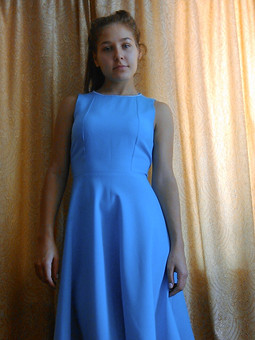 Бирюзовое платье