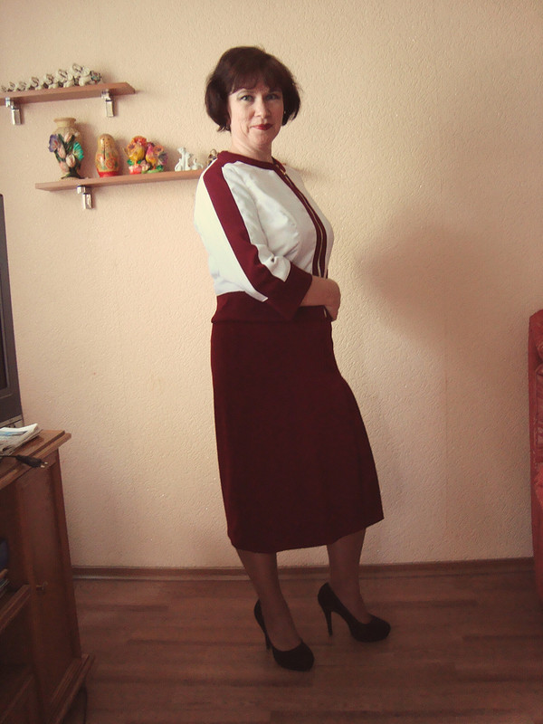 Бело - бордовый костюм от Olga_kz
