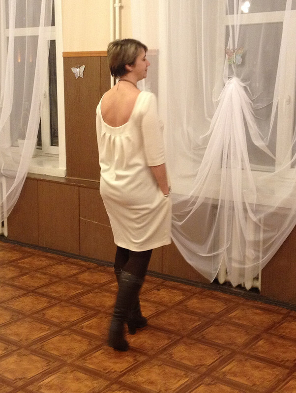 Белое платье от I-ri-sha