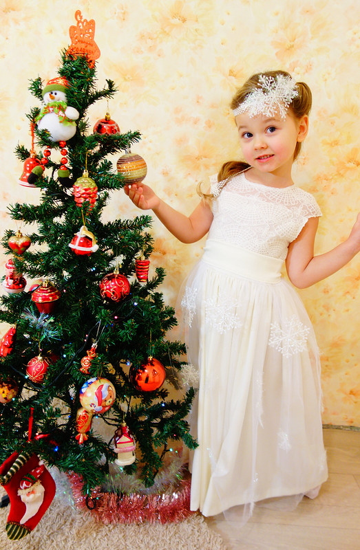И снежинка и принцесса от OLGA RYCHKOVA