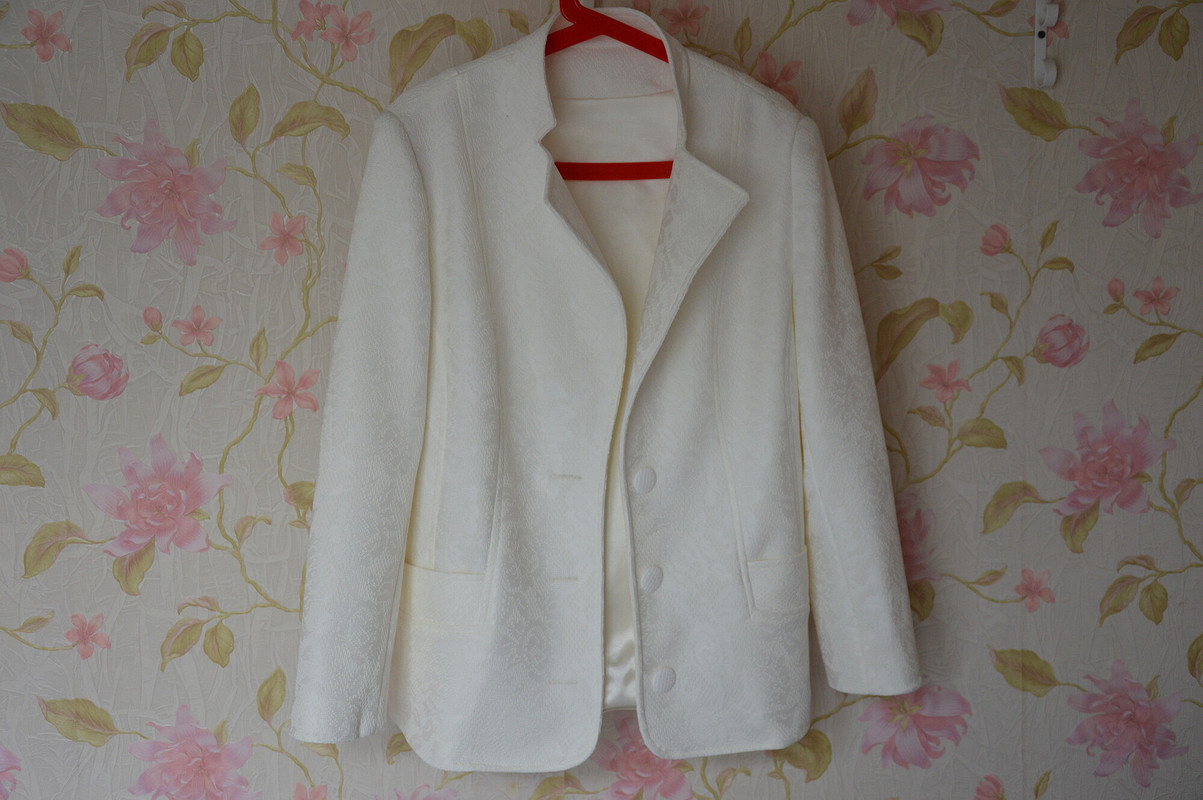 Белый пиджак от netnataly