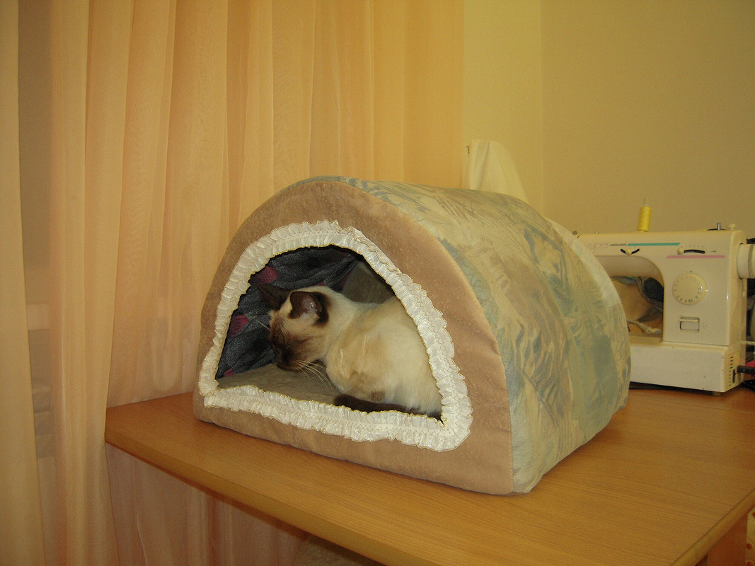 Домик для кошек и собак, Кошкин дом / Бобровый дворик «Сладкий сон»