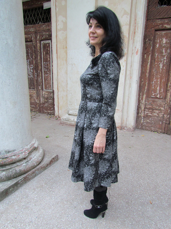 Платье в хризантемах от Vilika