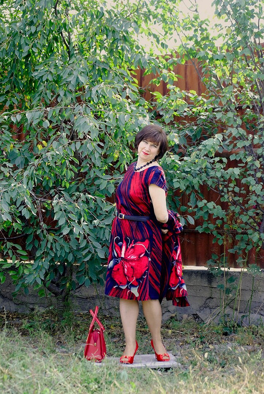 Комплект с розами:платье от Olga_kz