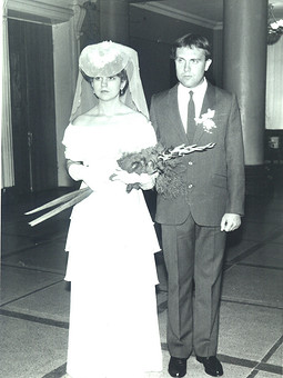 Работа с названием К выходу  журнала винтаж- свадьба 1987