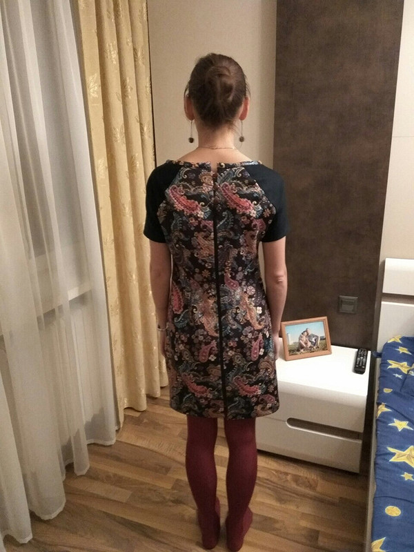Платье от каролина