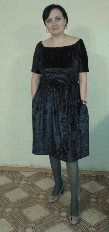 Платье из бархата от Elena Borovskix