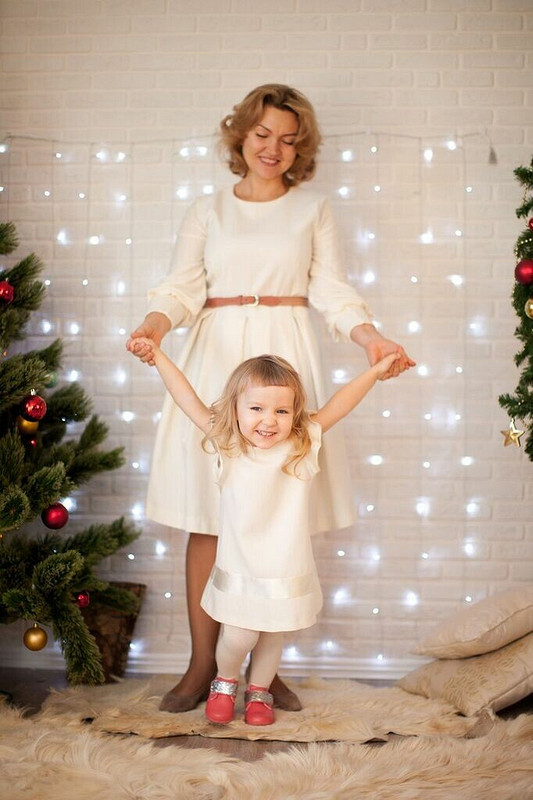 Новогодние наряды для мамы и дочки от Ольга Хомич